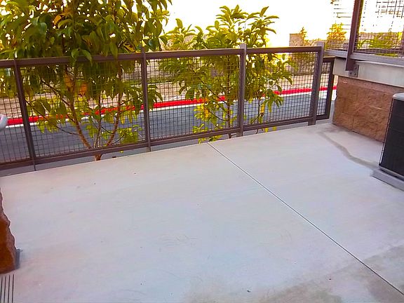 5th image of 5507 W 149th Pl Unit 14