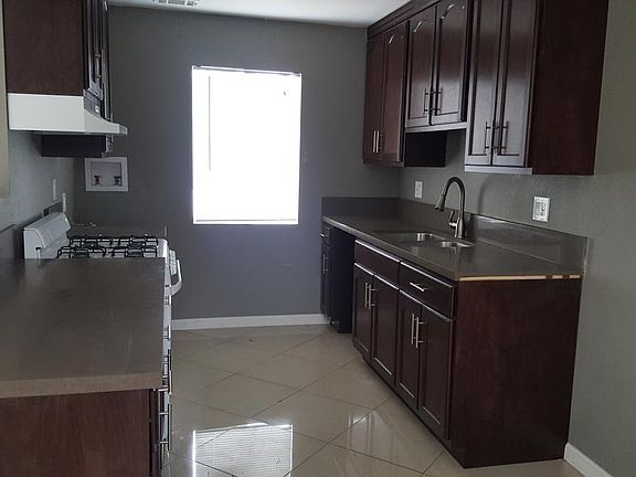 3rd image of 16770 San Bernardino Ave APT 22B