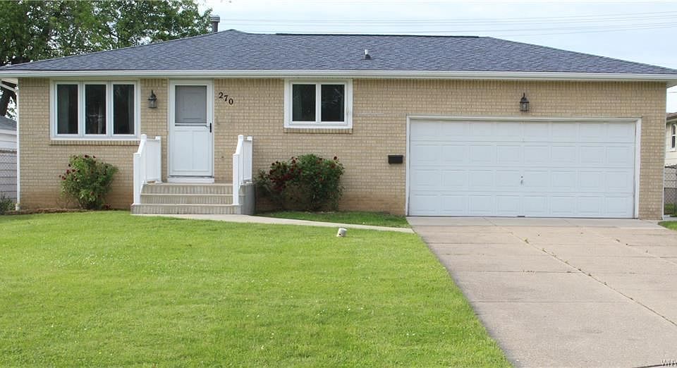1st image of 270 Woodcrest Dr