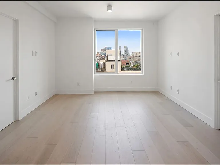 208 Delancey St #9D — Photo 3
