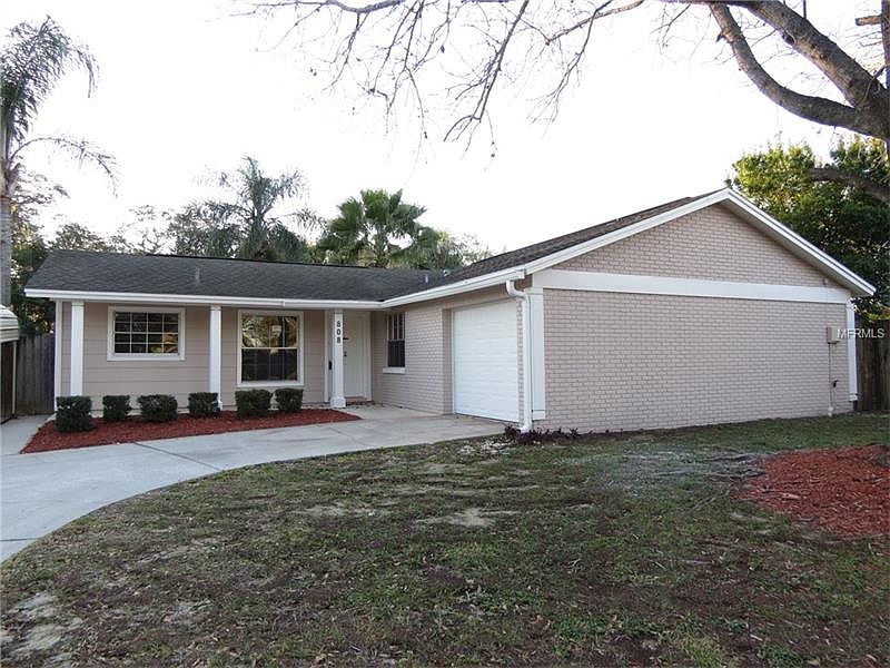 1st image of 808 Valley Hill Dr