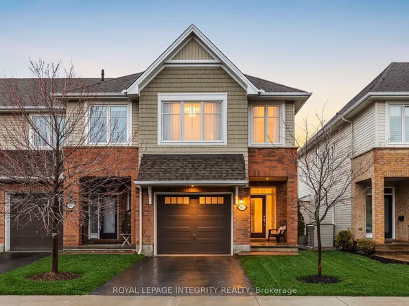 362 Warmstone Dr, Ottawa, ON K2S 0W3