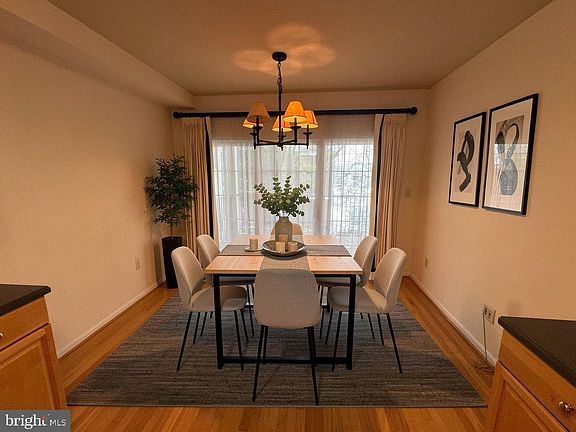 4th image of 1591 Leeds Castle Dr APT 101