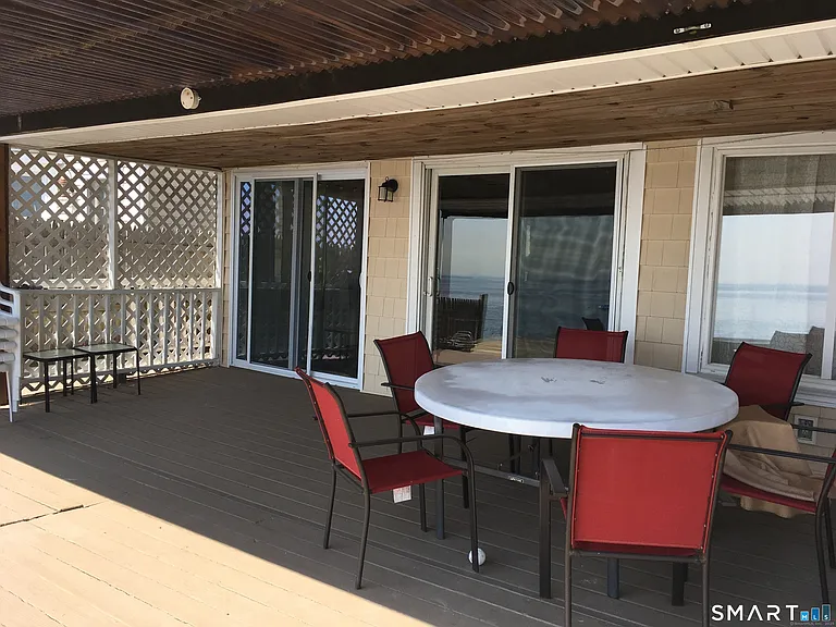 989 Fairfield Beach Rd — Photo 13