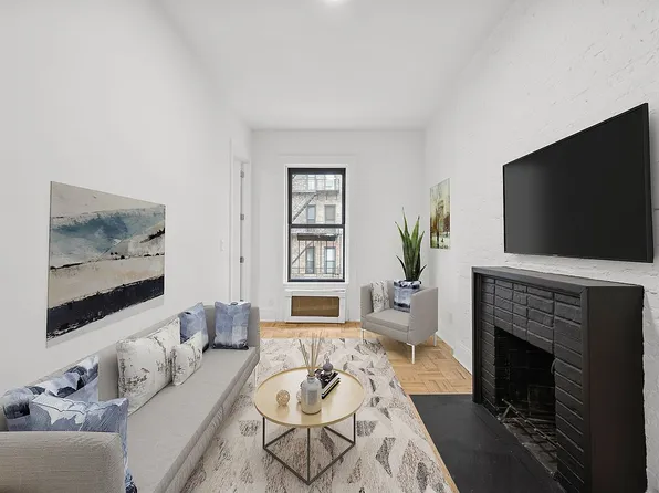 130 W 80th St APT 5R, New York, NY 10024