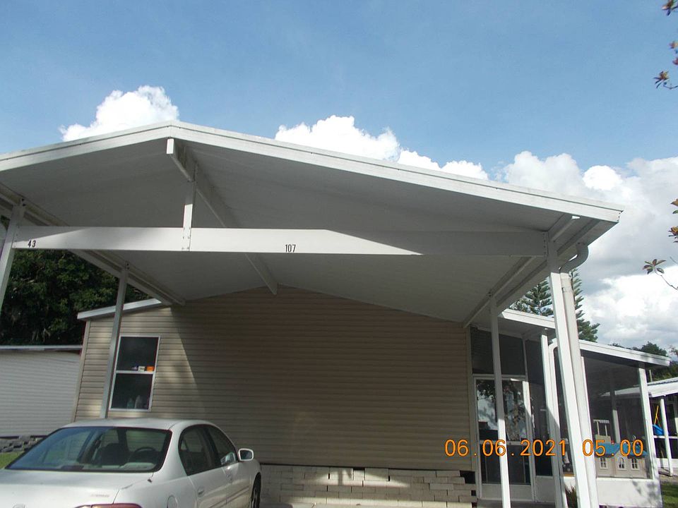 1st image of 107 Parkwood Estates Dr