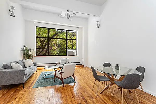 Sold by Compass | media 2