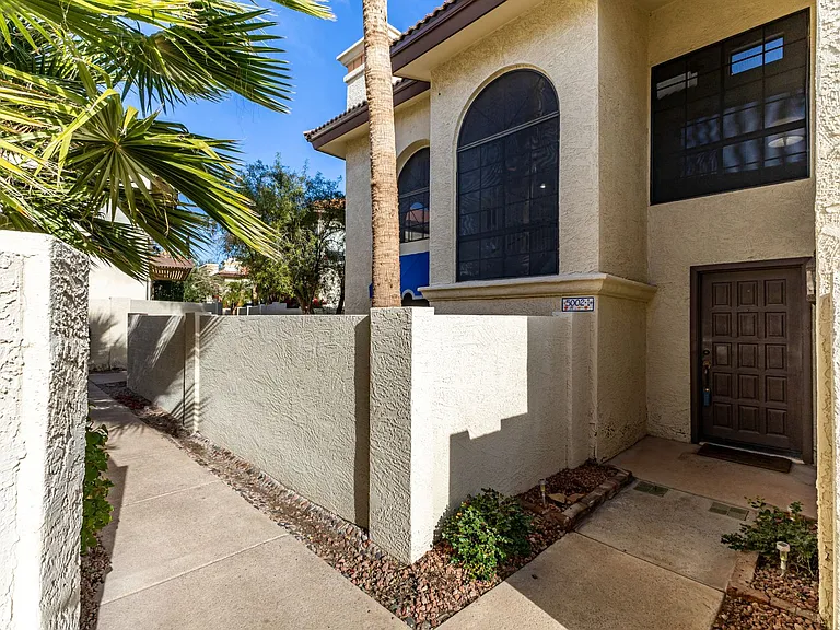 5002 E Siesta Dr #1 — Photo 3