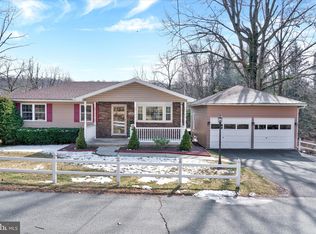 190 Brier City Rd, Pottsville, PA 17901