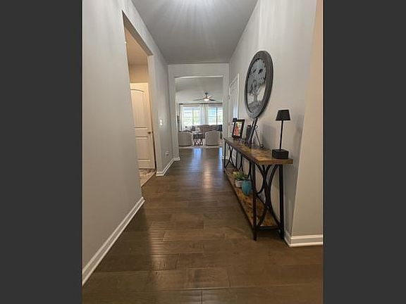 3rd image of 6413 Hickory Bell Dr