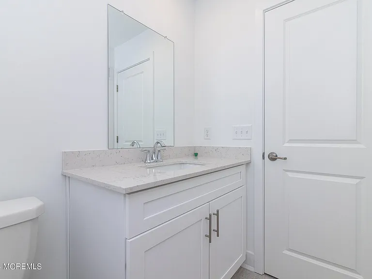 18 Crimson Dr — Photo 23