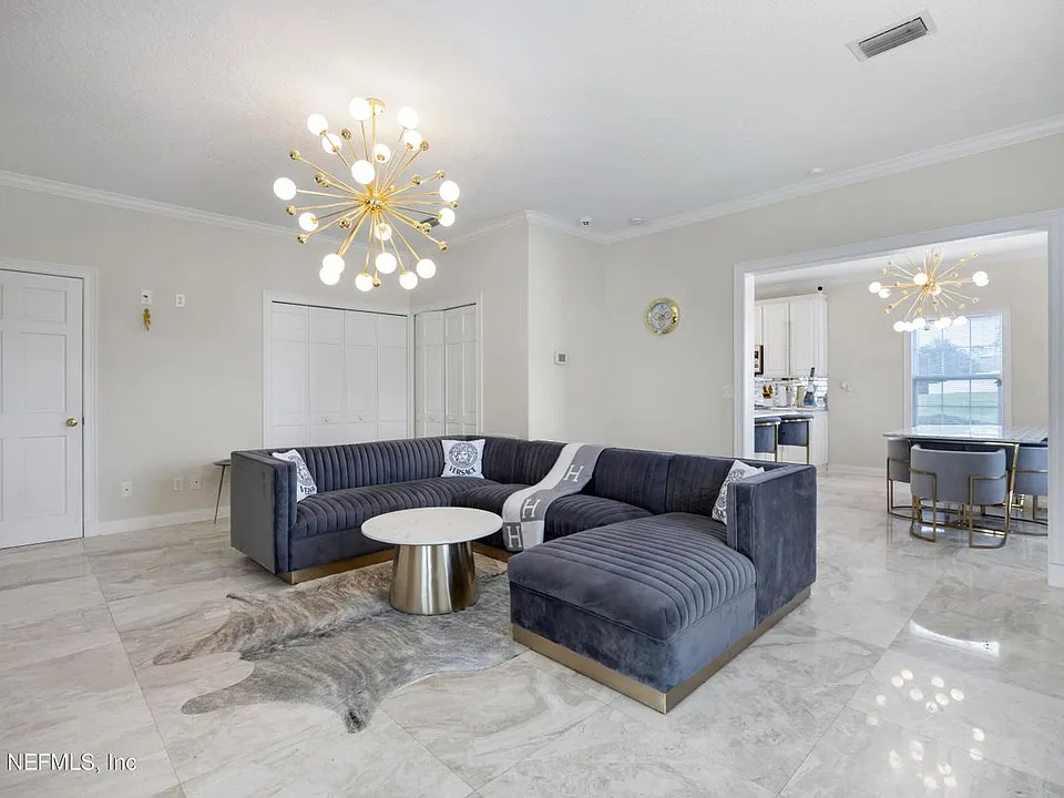 200 Sunstone Ct #GUEST HOUSE