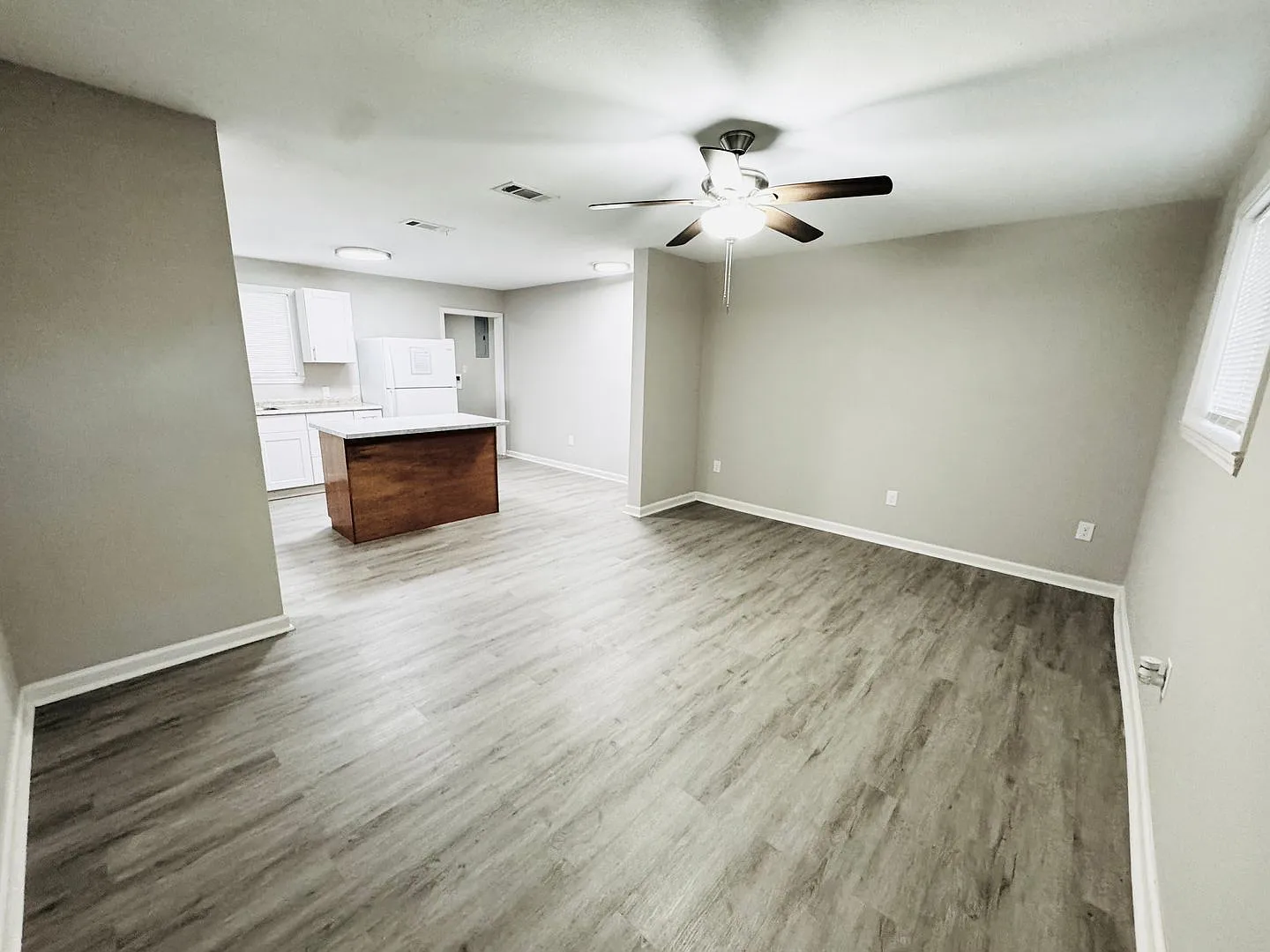 7440 Bomer Drive (2 Bed/1 Bath) — Photo 3