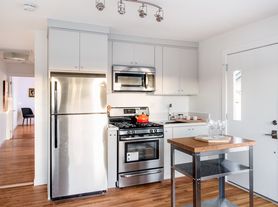 1157-1159 Bellevue Avenue