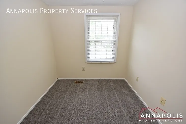 1604 Revell Downs Dr — Photo 11