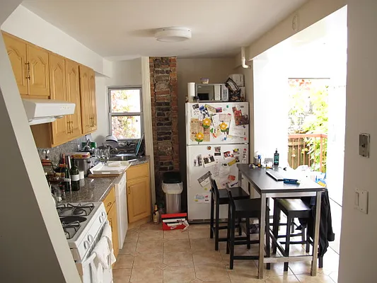 Rented by Residents Team | media 9