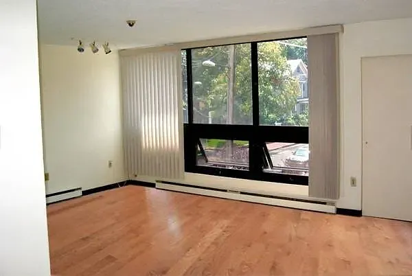 45 Trowbridge St #2AB