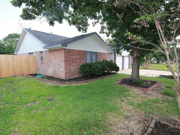22138 Birch Valley Dr — Photo 5