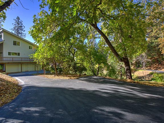 3rd image of 24825 Mosquito Ridge Road
