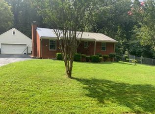 4703 Tree Top Camp Rd, Salem, VA 24153