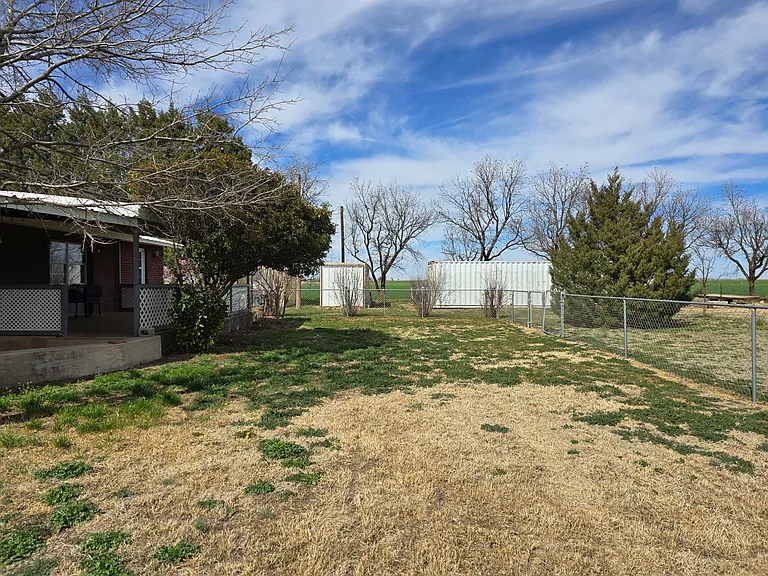 3006 N County Road 3500 — Photo 16