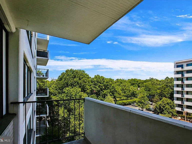 4501 Arlington Blvd #502 — Photo 20