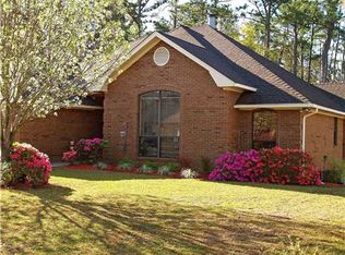 1038 Conley Cir, Ocean Springs, MS 39564