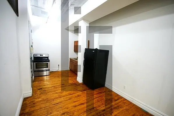 Rented by Loom Group | media 4