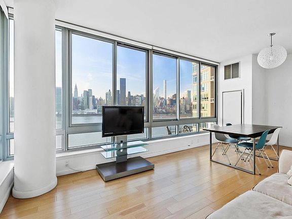 2nd image of 4630 Center Blvd APT 1211