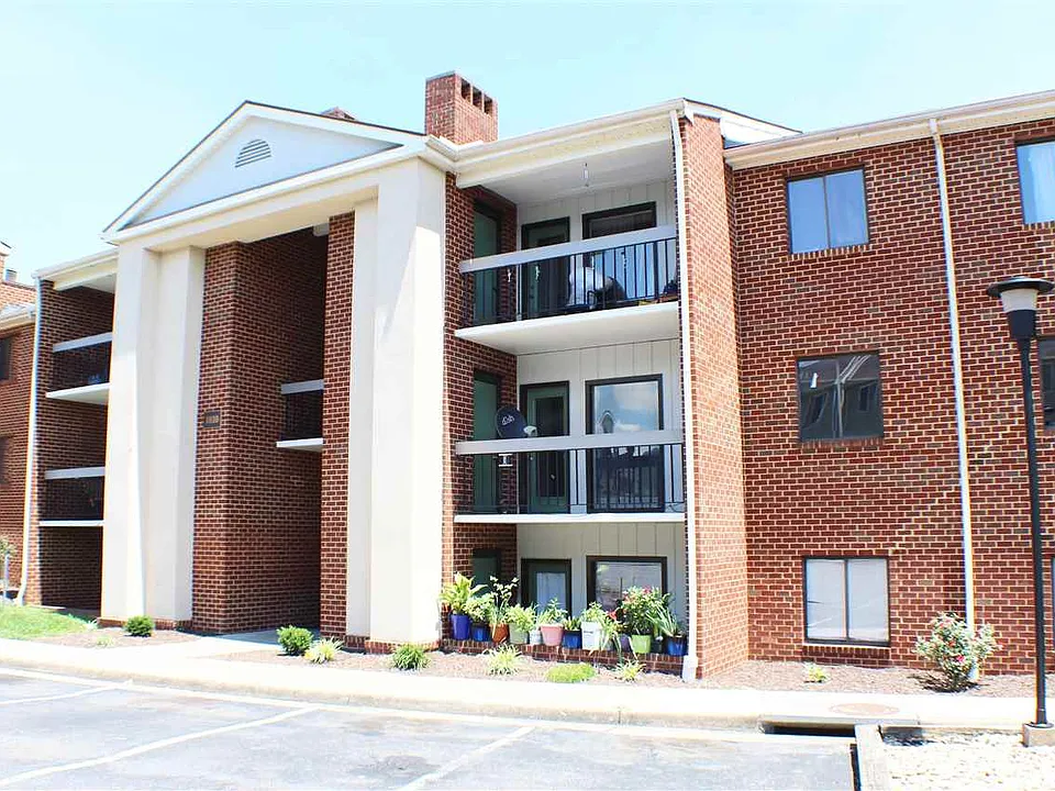 1010 Blue Ridge Dr #5