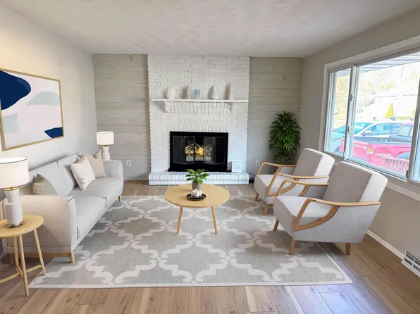 137 Pedretti Parkway, Prairie Du Chien, WI 53821