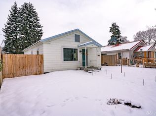 415 Ash St S, Omak, WA 98841