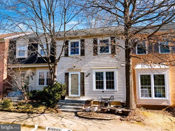 9805 Spillway Ct, Burke, VA 22015