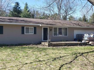2131 Fielstra Dr, Traverse City, MI 49686