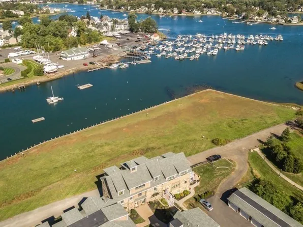 152 Water St Unit 14, Danvers, MA 01923