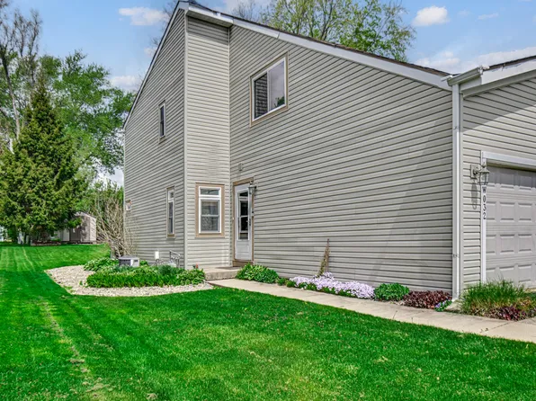 27W032 Cooley Ave, Winfield, IL 60190