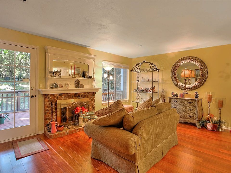 Carriage Row Apartments Kent, WA Zillow