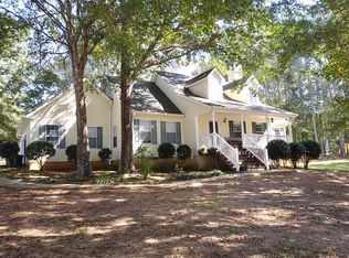 307 Annie Ln, Locust Grove, GA 30248