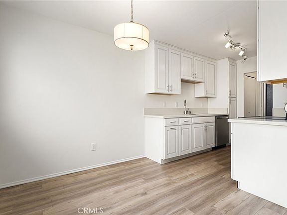 5th image of 12200 Montecito Rd APT D301