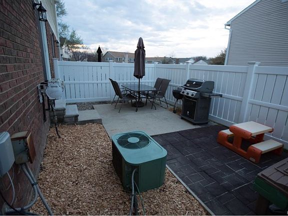 4th image of 20809 E Glen Haven Cir