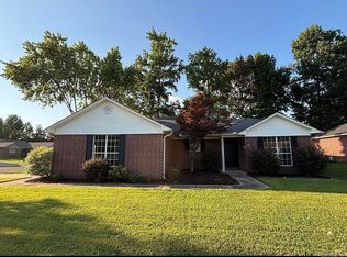 4650 Thompson St, Conway, AR 72034