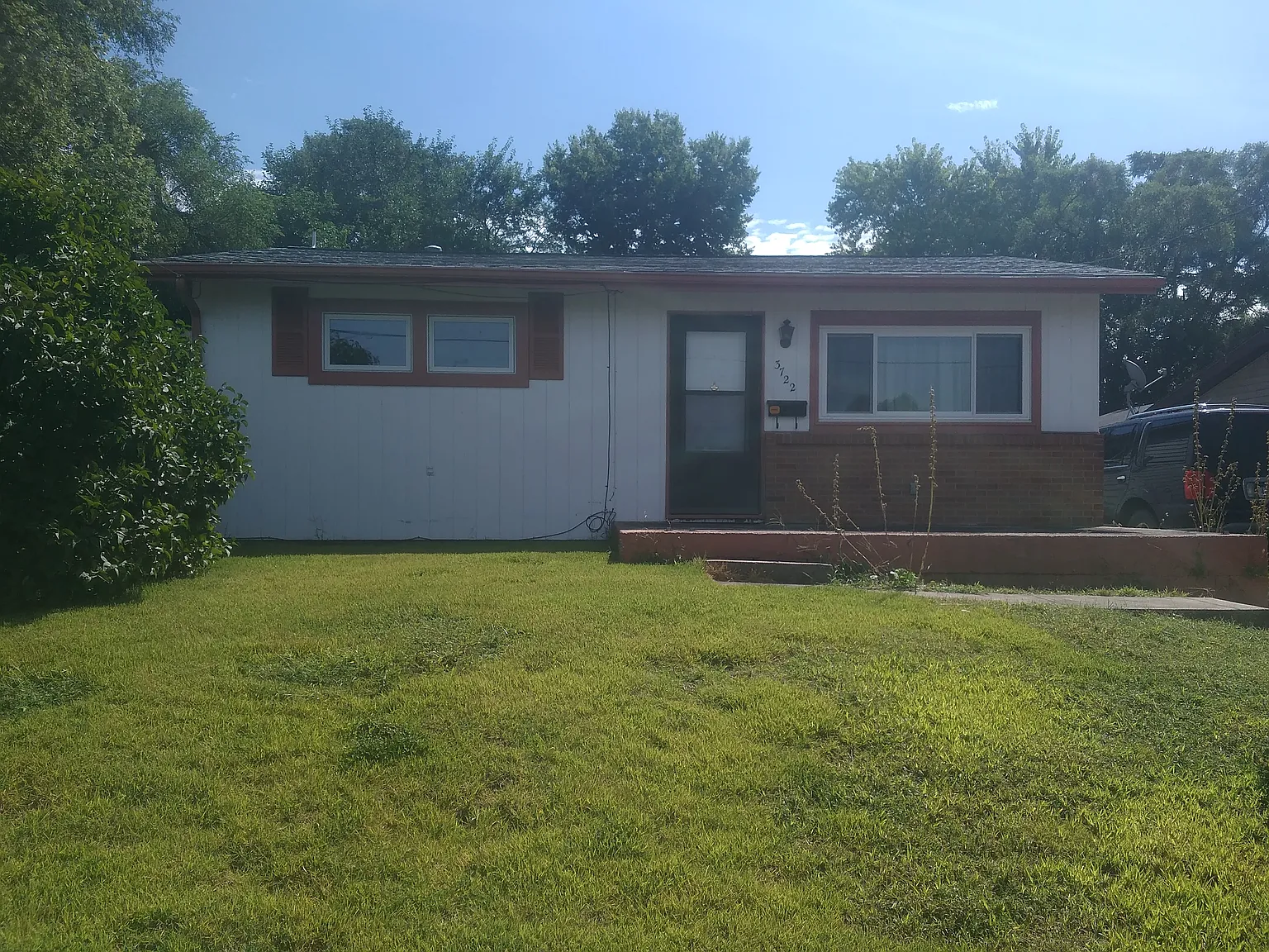 3722 N Ashton Ave photo 1