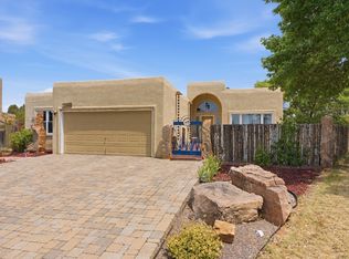 2701 La Silla Dorada, Santa Fe, NM 87505