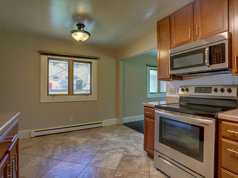 4910 Ascot Ln #2 — Photo 6