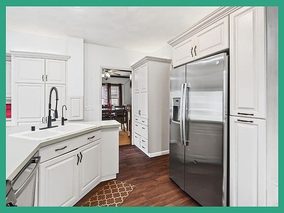 4th image of 318 East Madison Street