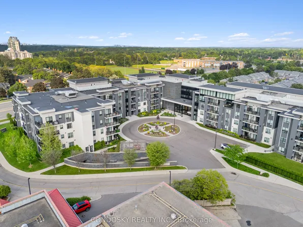 3170 Erin Mills Pkwy, Mississauga, ON
