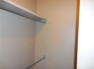 23237 Doe Run, Poteau, OK 74953