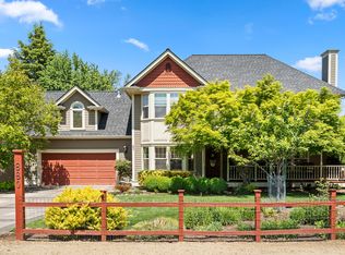 880 Singler Ln, Jacksonville, OR 97530