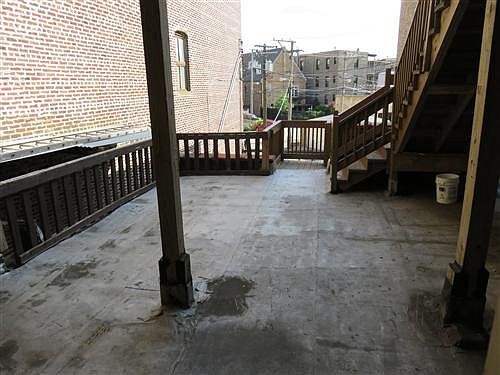 3rd image of 2620 N Milwaukee Ave APT 2