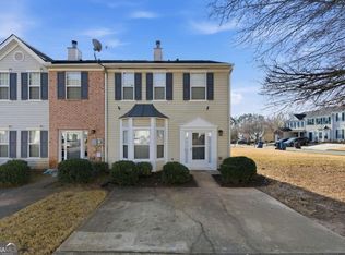 249 Timber Gate Dr, Lawrenceville, GA